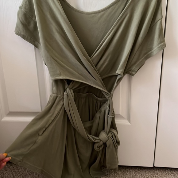FREE PPL green romper - Picture 2 of 3